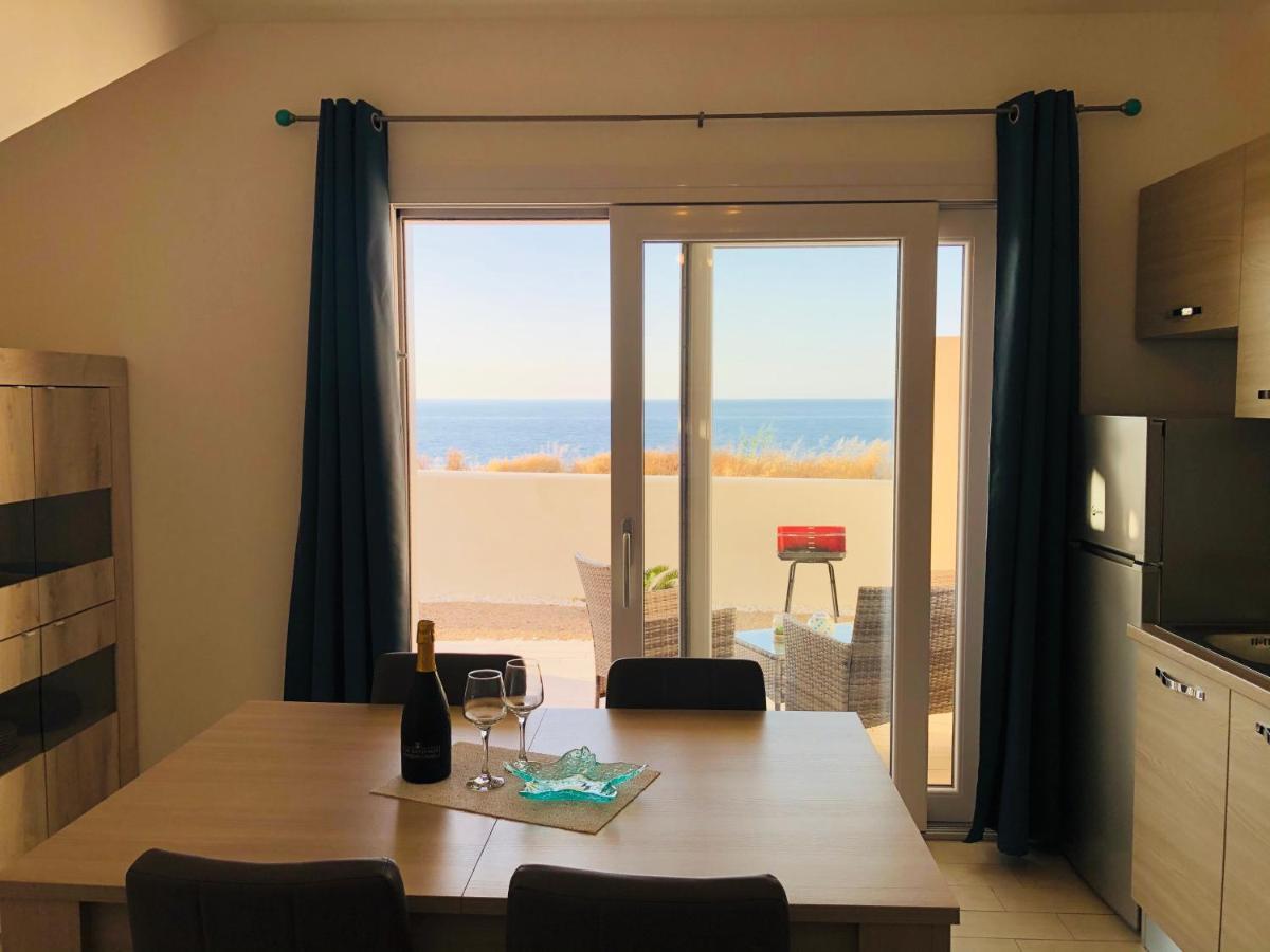 Apartment Tramonto Sea-Front Valledoria  Exteriér fotografie